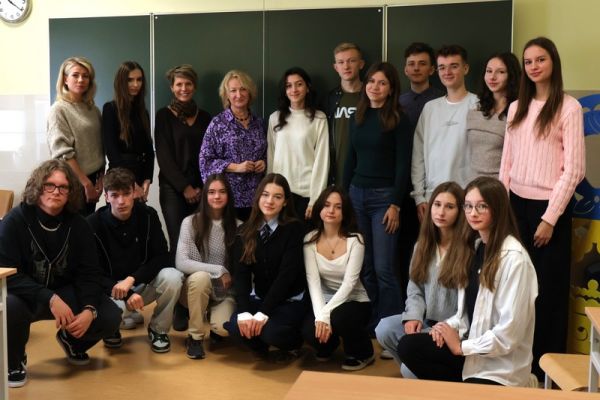 Wybory Sapieżanki i Sapiehy II LO -kliknięcie spowoduje powiększenie zdjęcia Wybory Sapieżanki i Sapiehy II LO