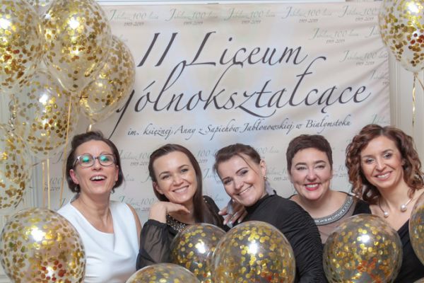 Wspólne zdjęcie Pedagodzy i Psycholodzy szkolni - kliknięcie spowoduje powiększenie zdjęcia Wspólne zdjęcie Pedagodzy i Psycholodzy szkolni