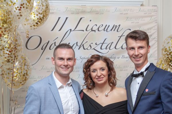 Wspólne zdjęcie nauczycieli - kliknięcie spowoduje powiększenie zdjęcia Wspólne zdjęcie nauczycieli