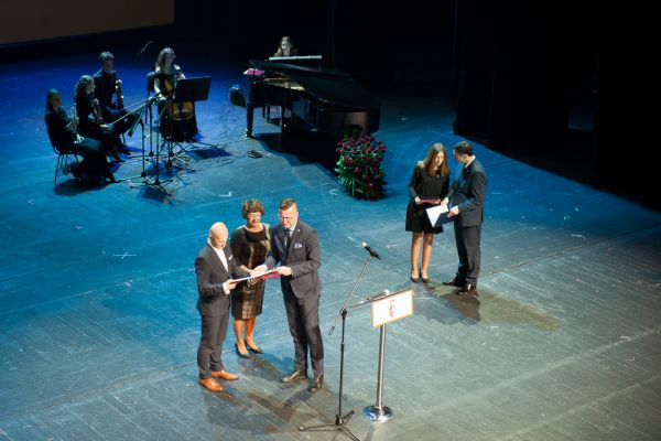 Byli dyrektorzy II LO- kliknięcie spowoduje powiększenie zdjęcia Byli dyrektorzy II LO