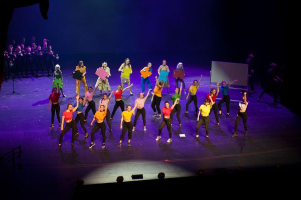 Jubileuszowy spektakl- kliknięcie spowoduje powiększenie zdjęcia Jubileuszowy spektakl