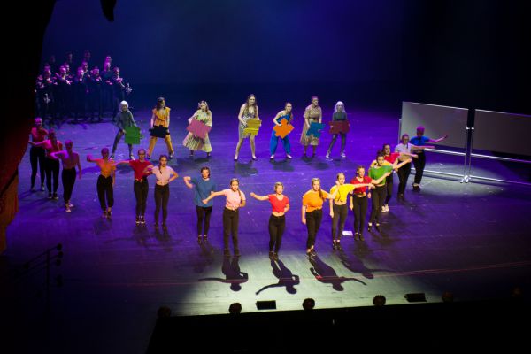 Jubileuszowy spektakl- kliknięcie spowoduje powiększenie zdjęcia Jubileuszowy spektakl