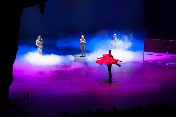 Jubileuszowy spektakl- kliknięcie spowoduje powiększenie zdjęcia Jubileuszowy spektakl