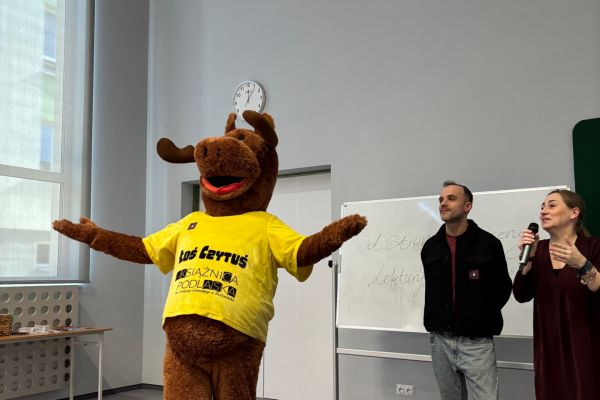 OdStronyDoSceny22025