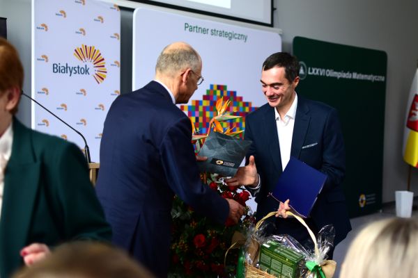 Olimpiada Matematyczna 2025 Dzień IV