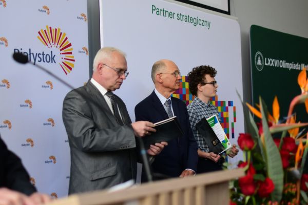 Olimpiada Matematyczna 2025 Dzień IV