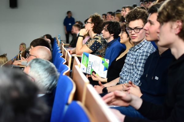 Olimpiada Matematyczna 2025 Dzień IV