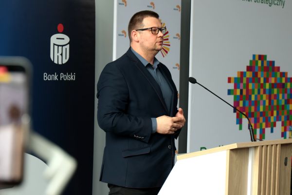 Olimpiada Matematyczna 2025 Dzień IV