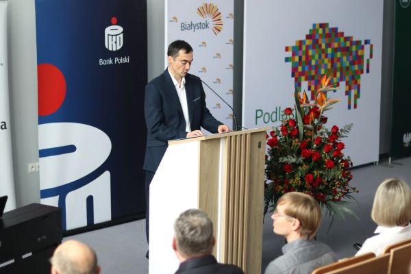 Olimpiada Matematyczna 2025 Dzień IV