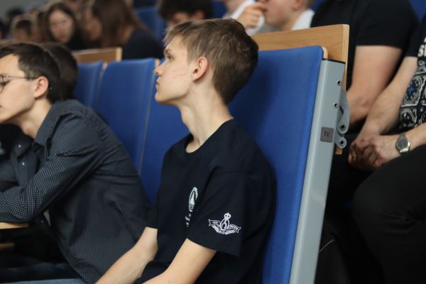 Olimpiada Matematyczna 2025 Dzień IV