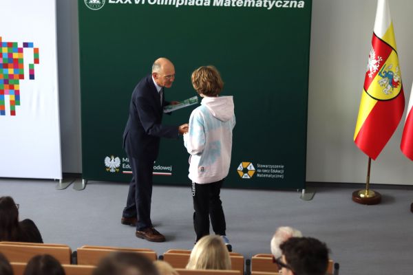 Olimpiada Matematyczna 2025 Dzień IV