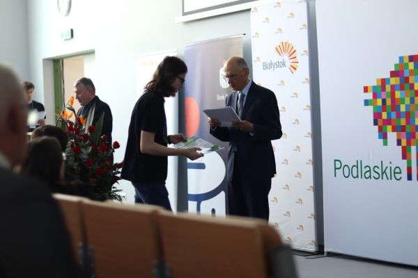 Olimpiada Matematyczna 2025 Dzień IV