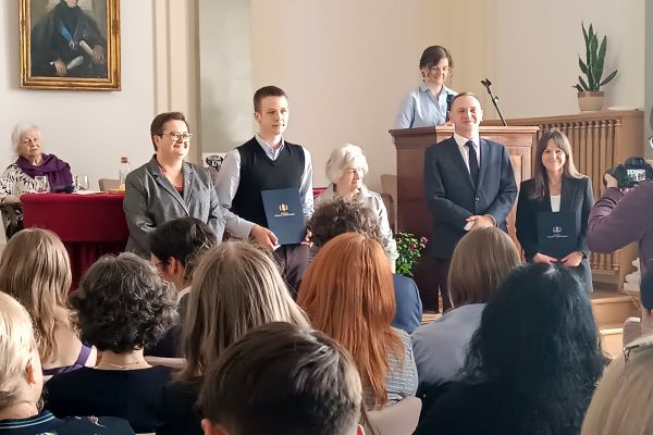 LV Olimpiady Literatury i Języka Polskiego 2025