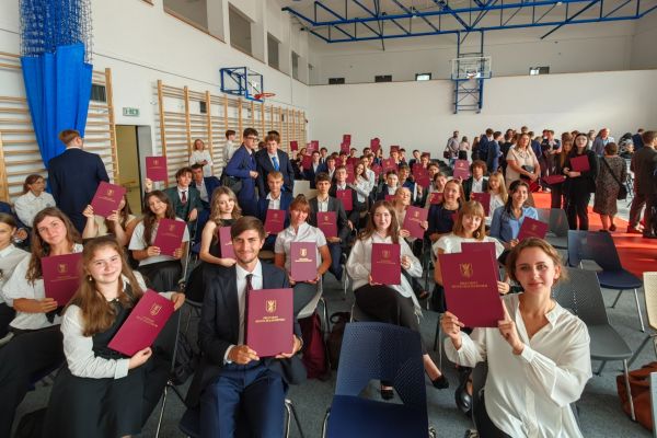 Wręczenie aktów stypendialnych