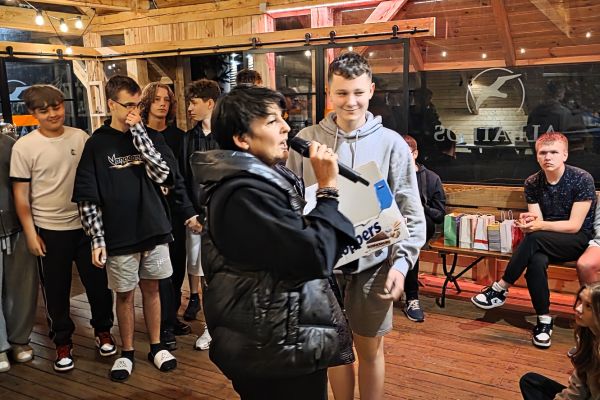 Wyjazd integracyjny klas pierwszych LO 2025 Wyjazd integracyjny klas pierwszych LO 2025