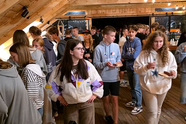 Wyjazd integracyjny klas pierwszych LO 2025 Wyjazd integracyjny klas pierwszych LO 2025