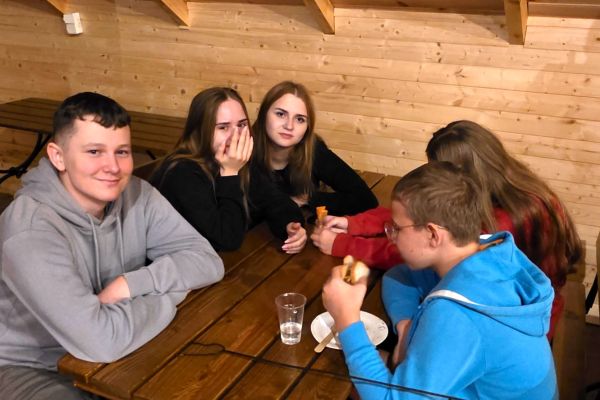 Wyjazd integracyjny klas pierwszych LO 2025 Wyjazd integracyjny klas pierwszych LO 2025