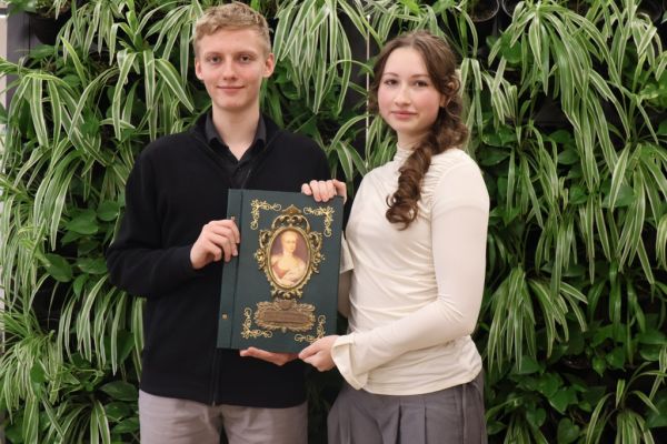 Wybory Sapieżanki i Sapiehy II LO -kliknięcie spowoduje powiększenie zdjęcia Wybory Sapieżanki i Sapiehy II LO