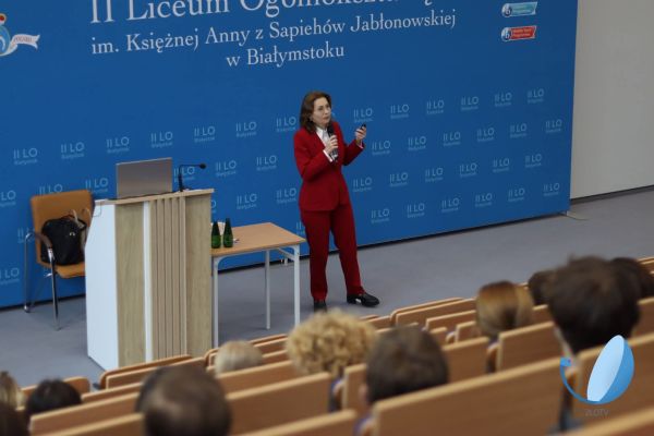 Czy edukacja może zatrzymać dezinformację 2025