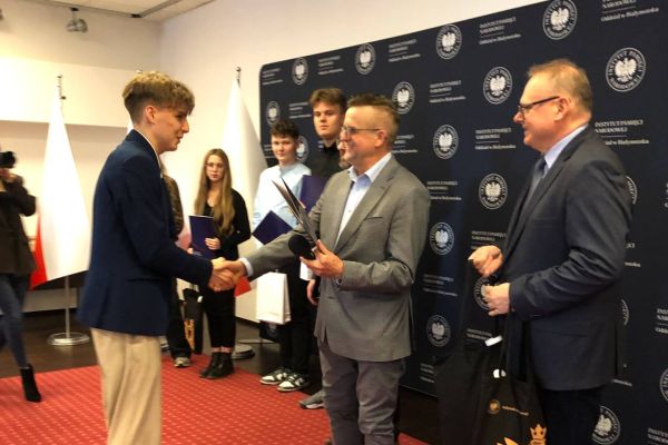 \XII Regionalna Olimpiada Historyczna Wiedzy o Armii Krajowej