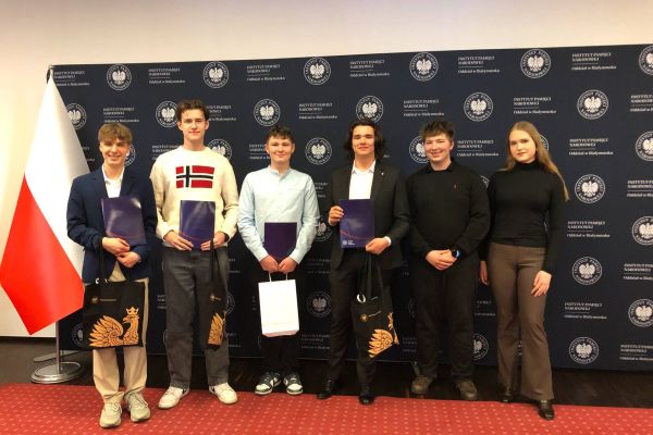 \XII Regionalna Olimpiada Historyczna Wiedzy o Armii Krajowej