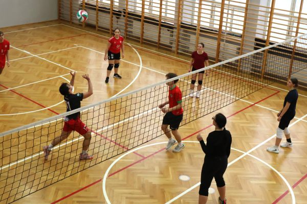 Mikołajkowy Turniej Piłki Siatkowej 2025