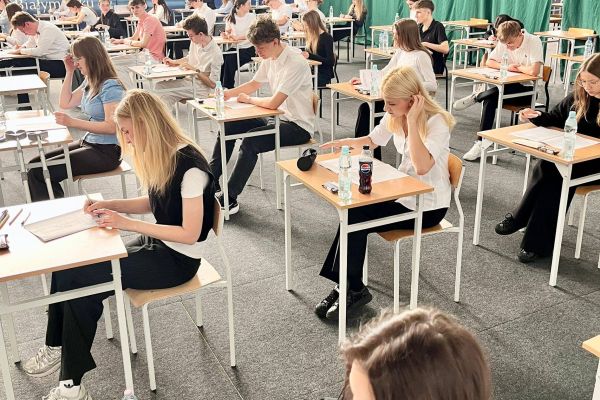 Egzamin językowy z języka niemieckiego w II LO 2026