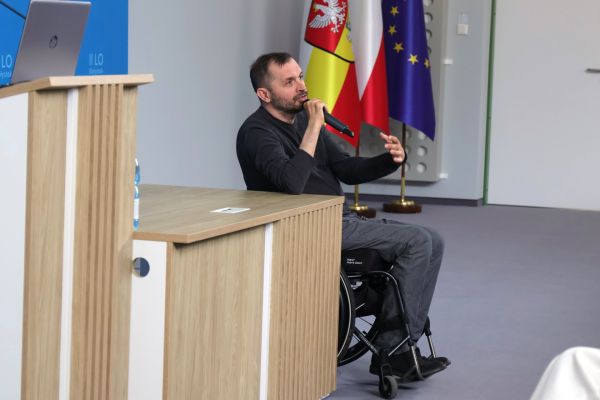 A dlaczego nie ty?