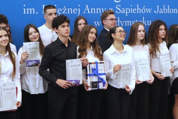 Zakończenie klas II LO - 2026 