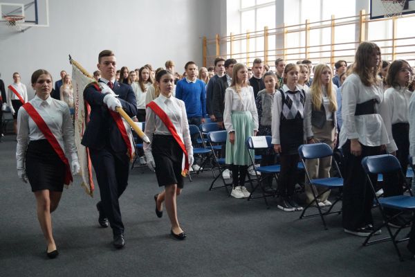 Wprowadzenie sztandaru